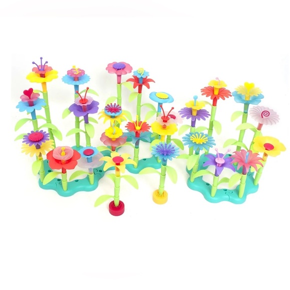 Kid Connection Build Your Own Garden Playset - 169-Piece Creative Floral Toy Set - Picture 5 of 5